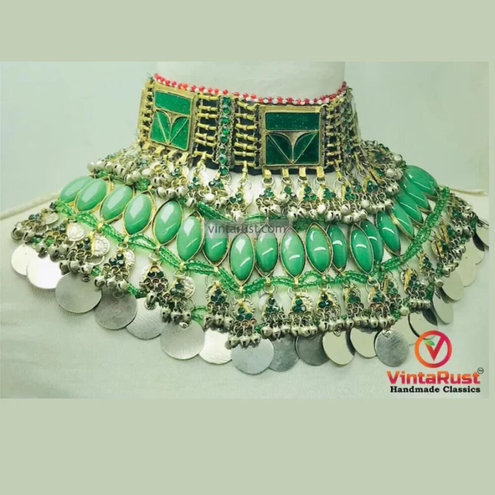 Antique Green Stone Afghan Necklace: Silver Kuchi Tribal Boho Statement - Picture 4 of 9